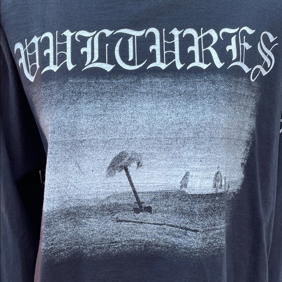 Yeezy Black Long Sleeve Tee - Picture 2 of 10